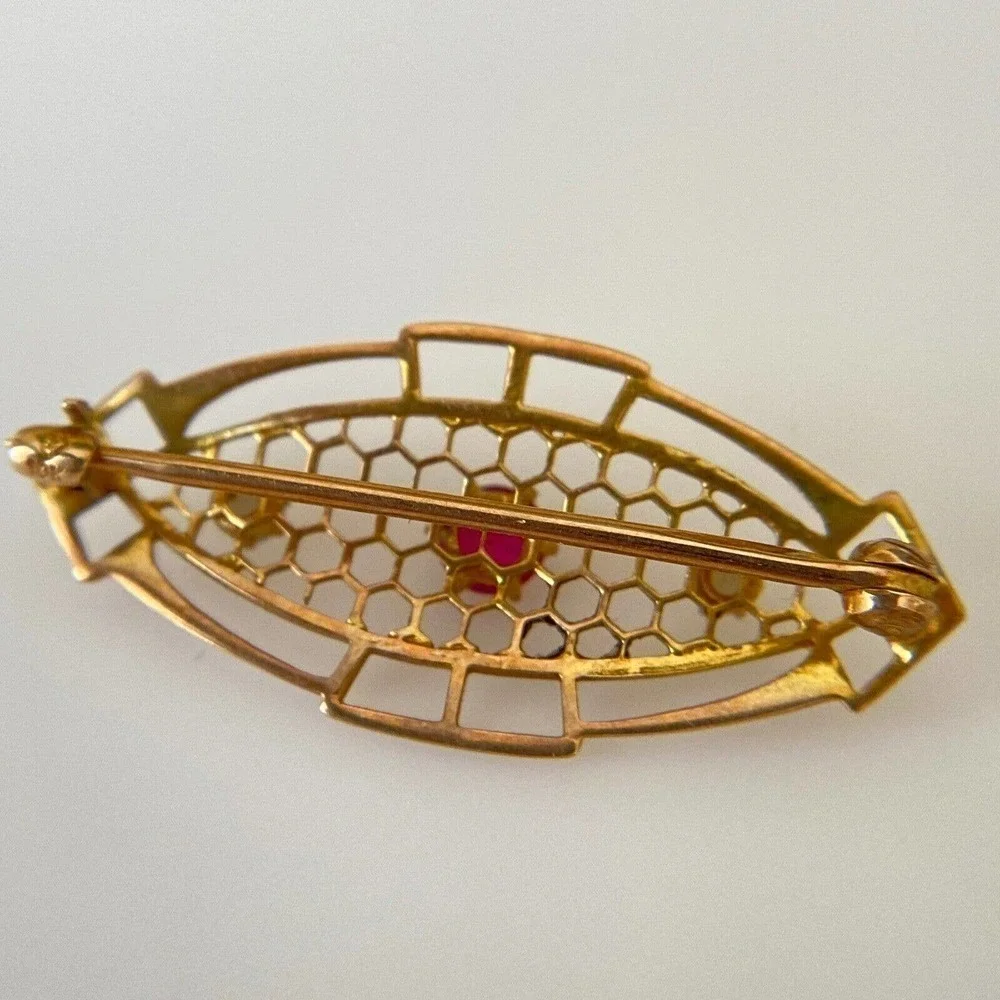 Vintage 10k Solid Yellow Gold Ruby Seed Pearl Petite Brooch Pin